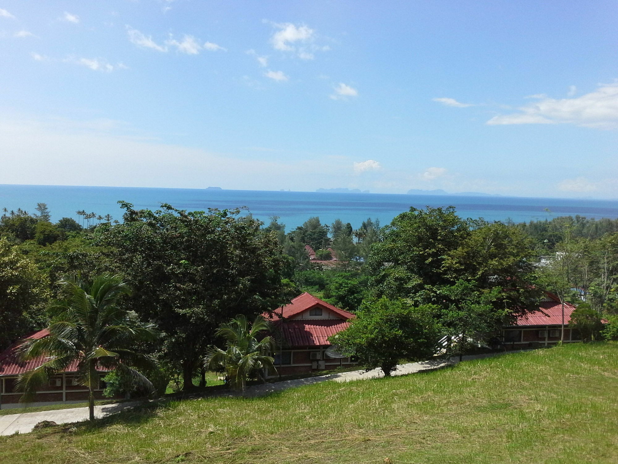 Freedom Estate Sea View Apartments Ко-Ланта Экстерьер фото